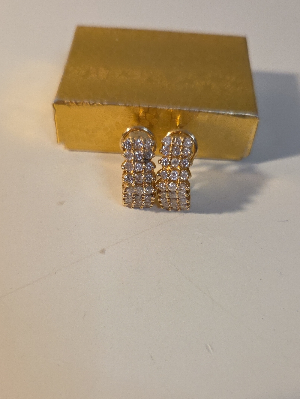 Gold Diamond 14k Fish Design Earrings 11g Real Gold Elegant Statement Jewe - Picture 1 of 7
